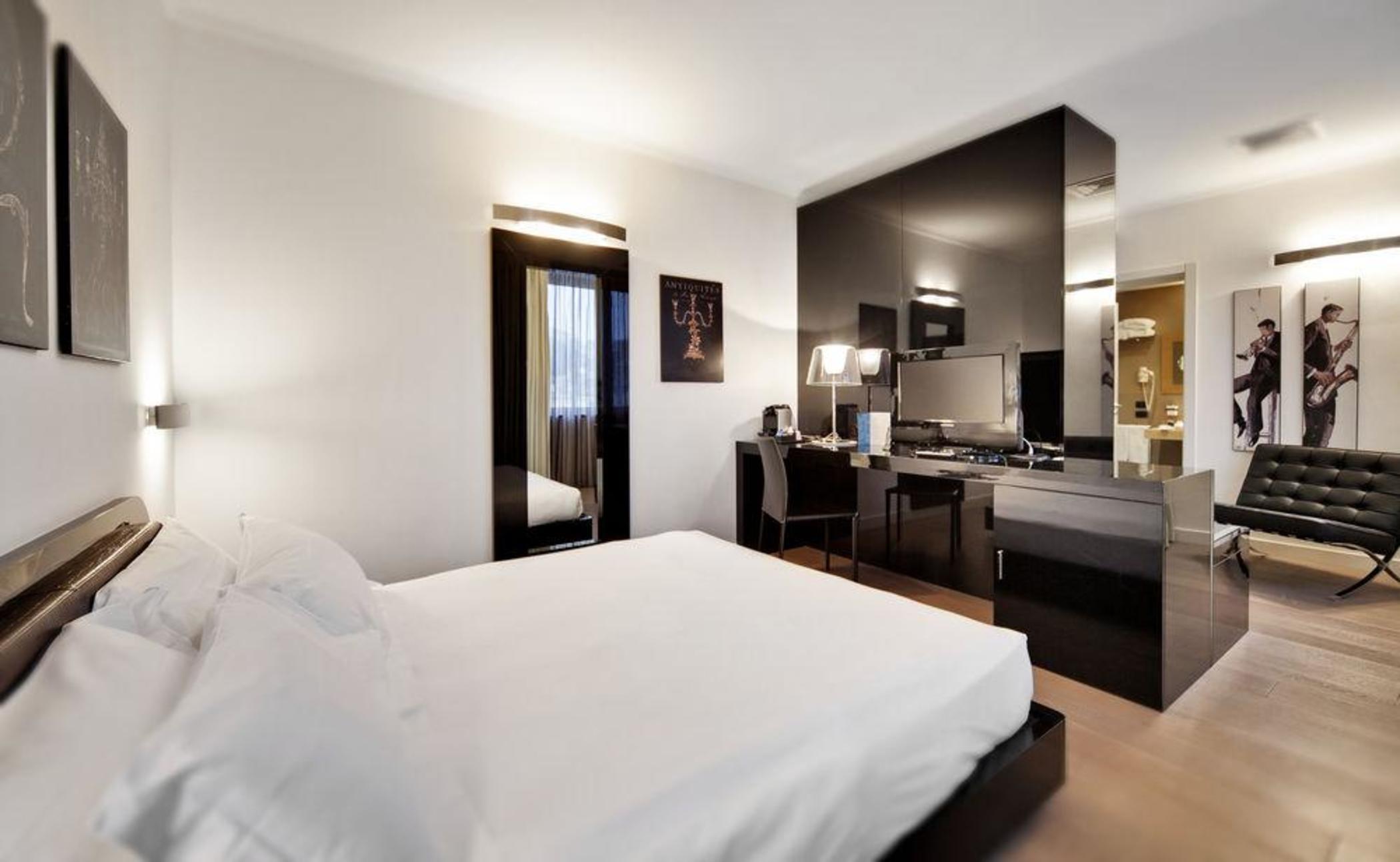 Mediterraneo Palace 4*