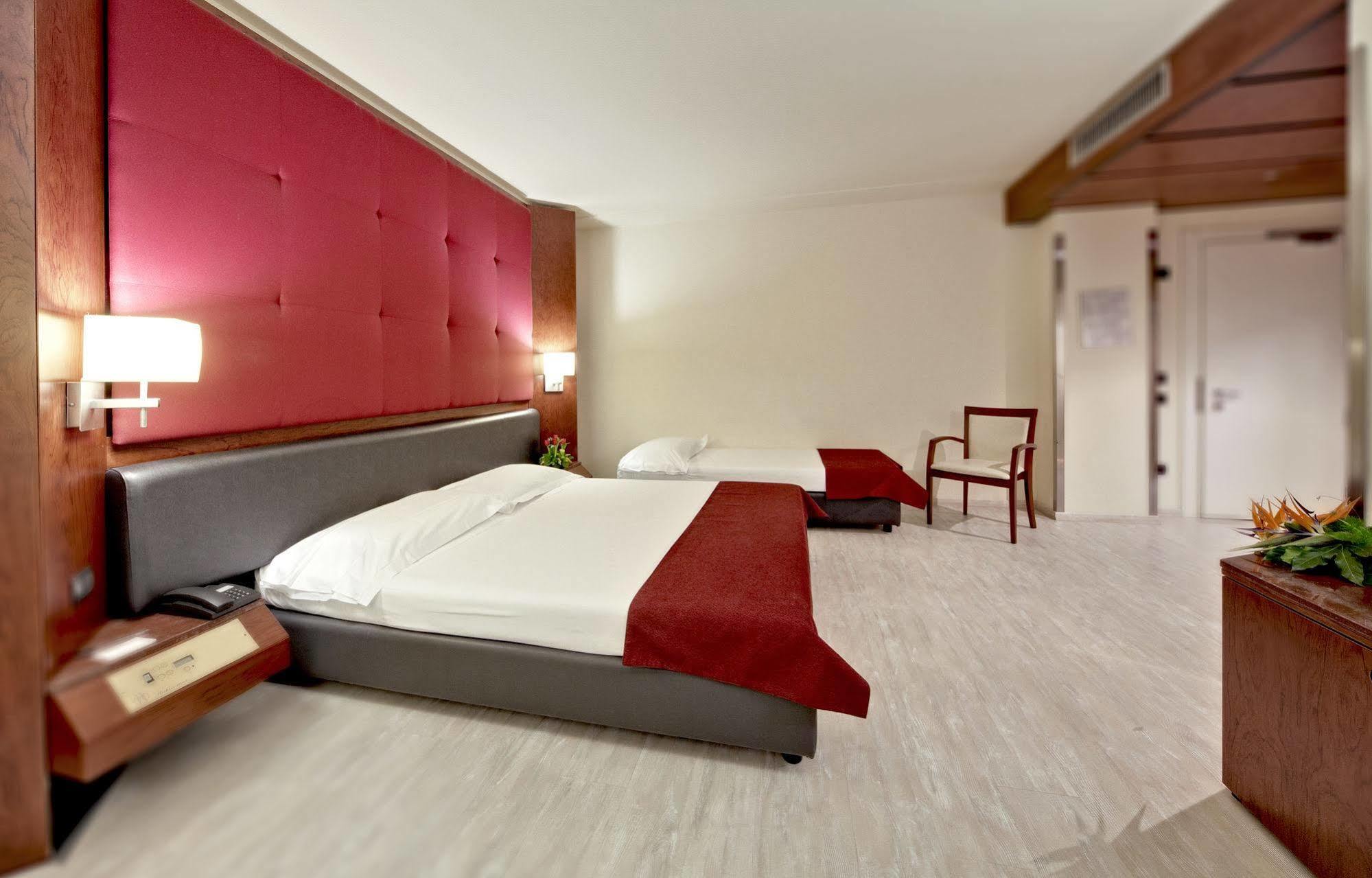 Mediterraneo Palace Hotel Ragusa